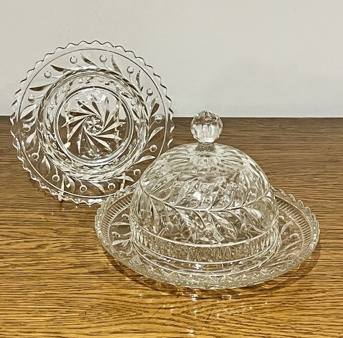 Beautiful vintage cut glass - vintage,