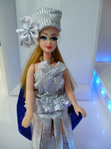 Pippa doll outfit - doll,