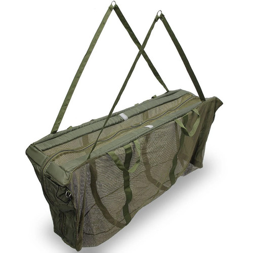 Floating carp fishing - floating, weighing