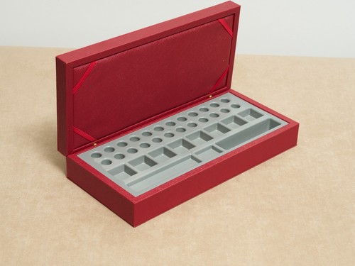 Cartier red watch box - cartier,