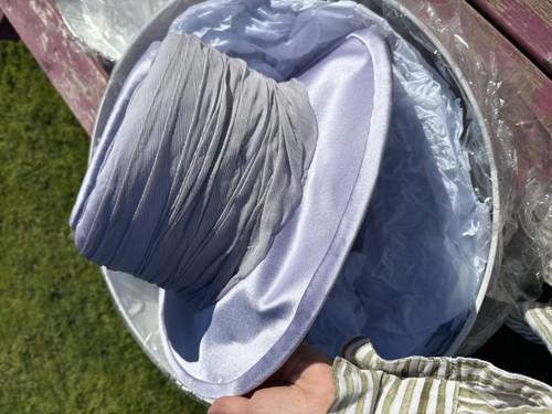 Cilla black worn hat blind - worn,