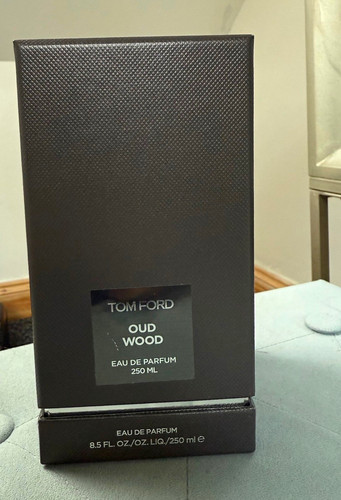 Tom ford oud wood - tom, de