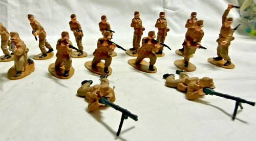 Airfix scale painted - 1.32,,