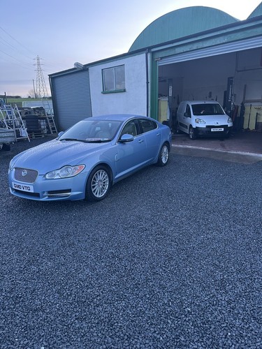Breaking jaguar premium - xf,