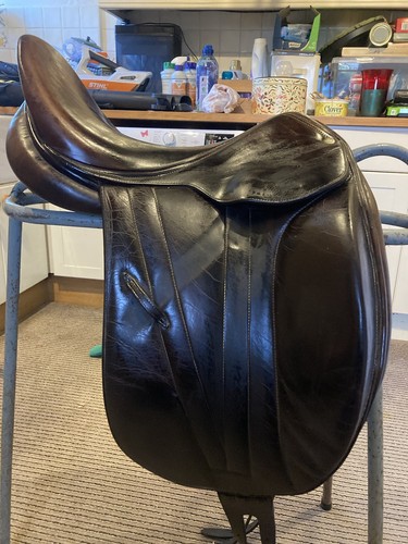 Butet dressage saddle - dressage,