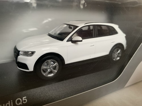 Schuco audi in - schuco, white