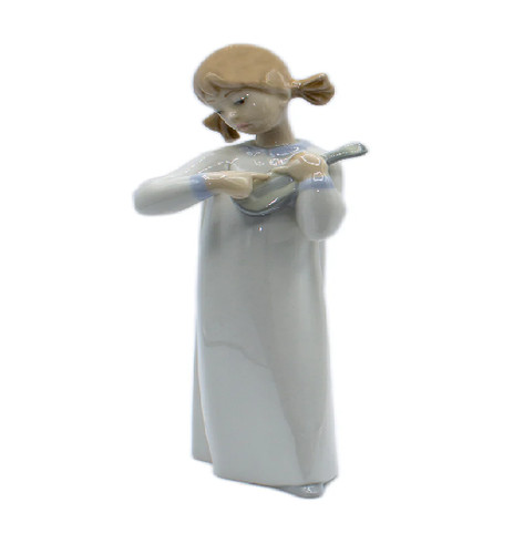 Lladro girl with guitar - lladro, "girl