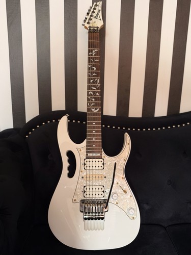 Ibanez jem555wh steve vai - ibanez,