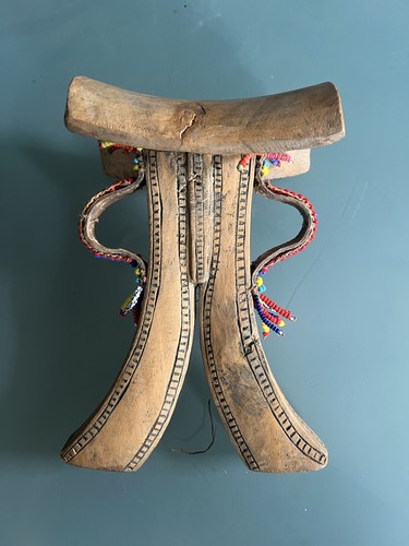 Vintage africa headrest hand - africa,