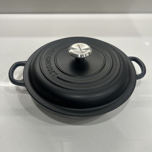 Creuset matte black - le,