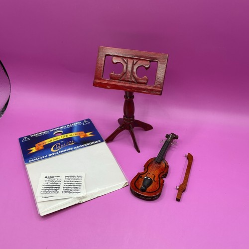 International miniatures - international, by