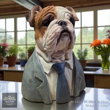 Large Quirky English Bulldog