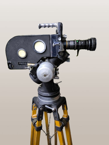 Eclair npr 16mm camera - 16mm, 400'