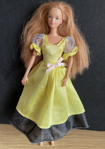Barbie happy family 2002 - family,