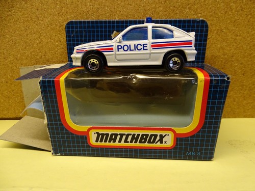 Matchbox mb8 vauxhall astra - matchbox,