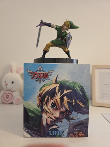 First figures f4f legend - first,