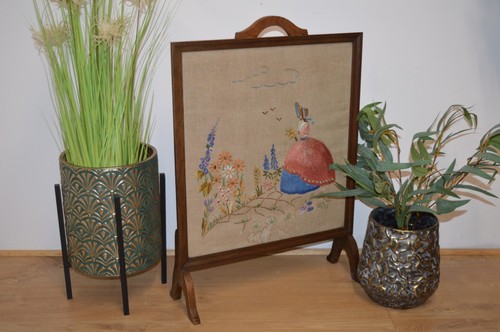 Vintage wooden oak embroidered - vintage,