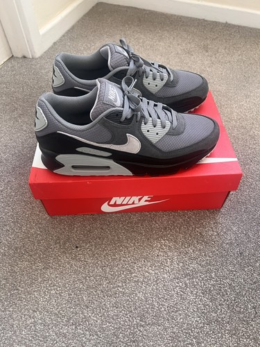 Nike air max trainers in - air,
