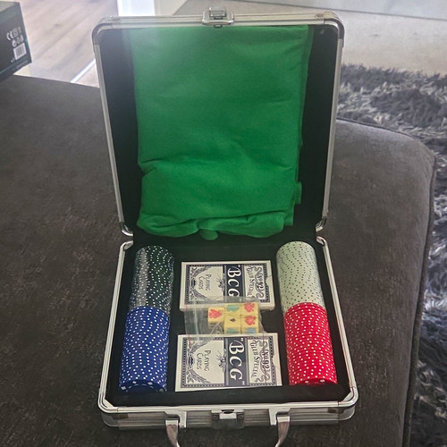 200 chip poker set - poker,