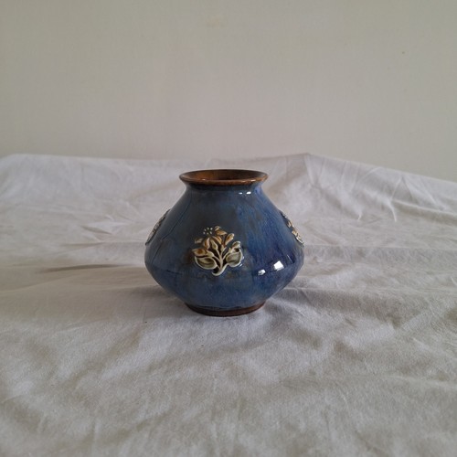 Antique royal doulton lambeth - royal,