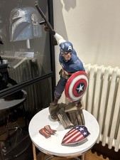Sideshow Collectibles Captain