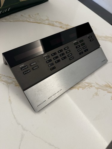 Bang olufsen o master - &,