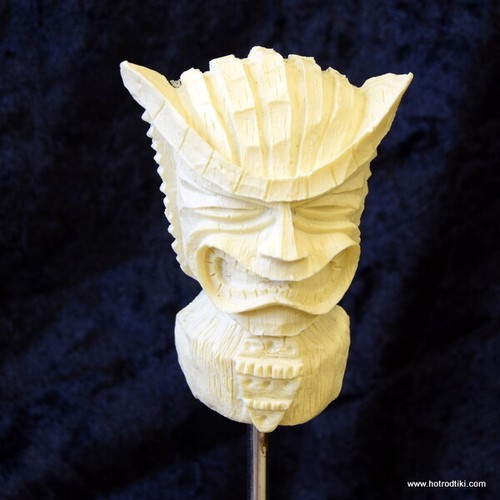 Smiley tiki resin gear - resin,