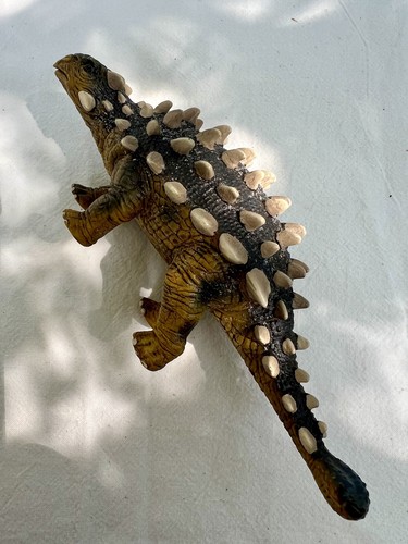 Schleich ankylosaurus dinosaur - ankylosaurus,