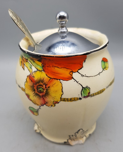 Vintage royal venton - vintage, ware