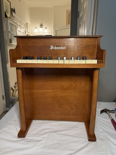 Antique schoenhut wooden - schoenhut,