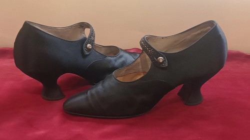 Antique vintage 1920 black - 1920's,