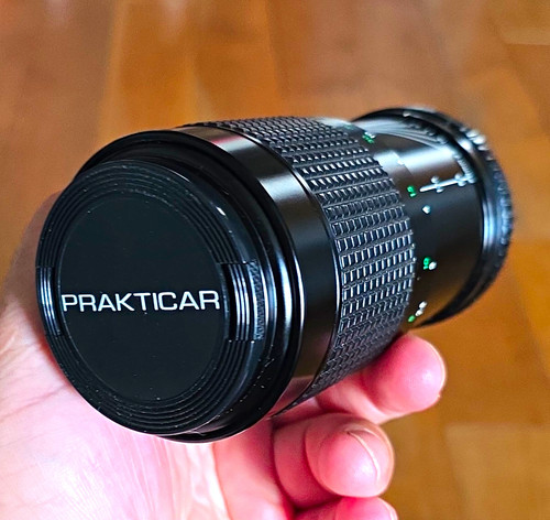 Prakticar 200mm 5 6 - 200mm, f/5.6