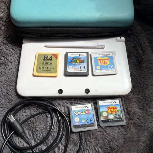 Nintendo 3ds white handheld - xl,