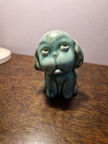 Sylvac type dog needs - -,