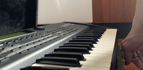Roland music workstation - xp-60,