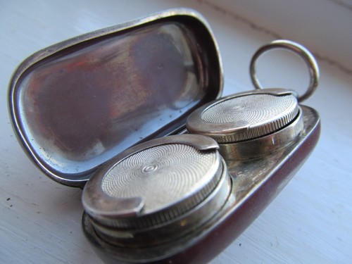 Vintage silver sovereign - , &