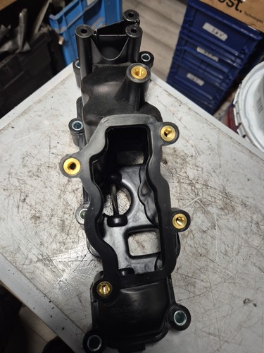 Right inlet manifold for - for, audi