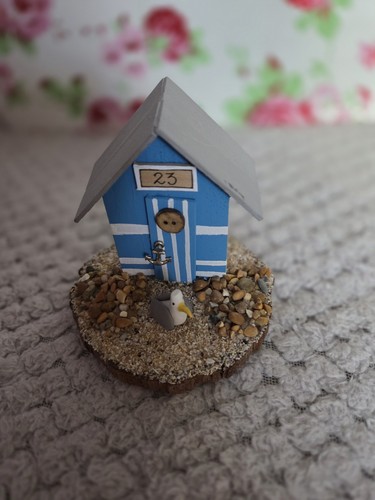 Mini striped wooden beach hut - mini,