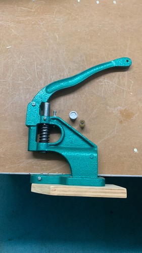 Hand press machine set - hand, snap