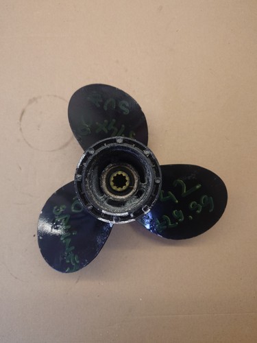 Suzuki outboard propeller - , 9