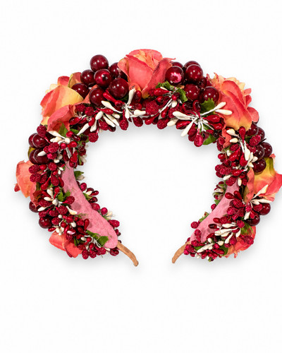 Ukrainian slavic floral berry - slavic,