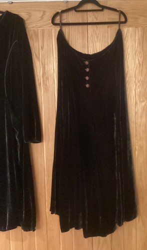 Out xile black velvet silk - out,