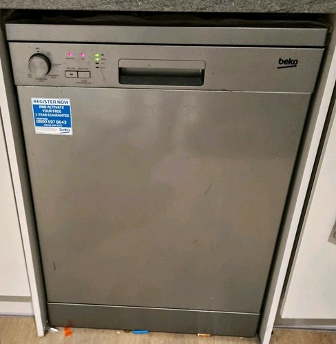 Beko freestanding dishwasher - beko,