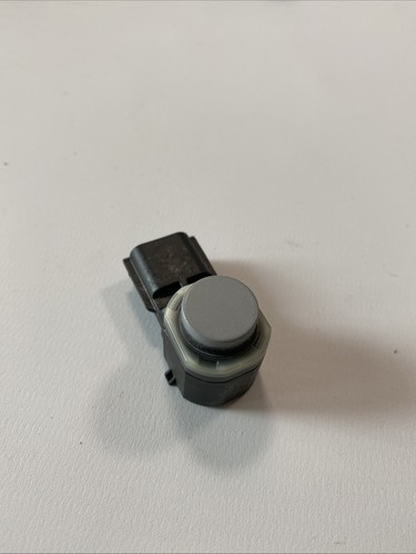 New genuine renault parking - new,
