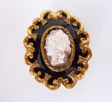 Antique Victorian gilt / gold plated /filled shell cameo mourning brooch C clasp