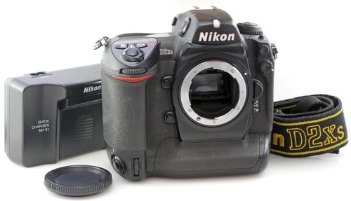 Nikon d2xs 4mp cropped - nikon, dx