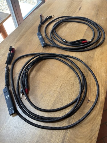 Audioquest speaker cable - speaker,