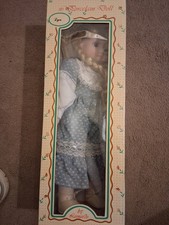 Leonardo Collection 16" Porcelain Doll Lyn