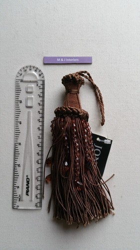 Brown illusion large beaded - large,