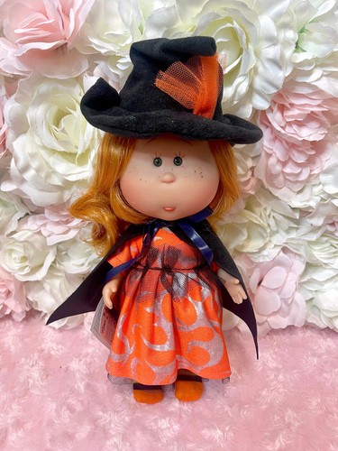 Nines little mia halloween - mia,